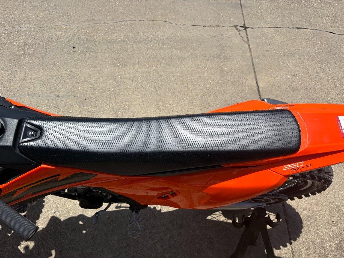 2026 KTM 250 SX-F MOTOCROSS