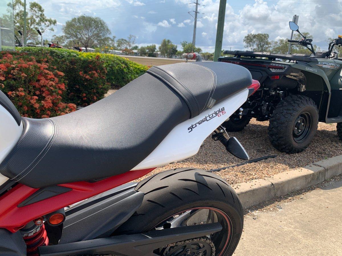 2013 TRIUMPH STREET TRIPLE R (NON ABS) ROAD