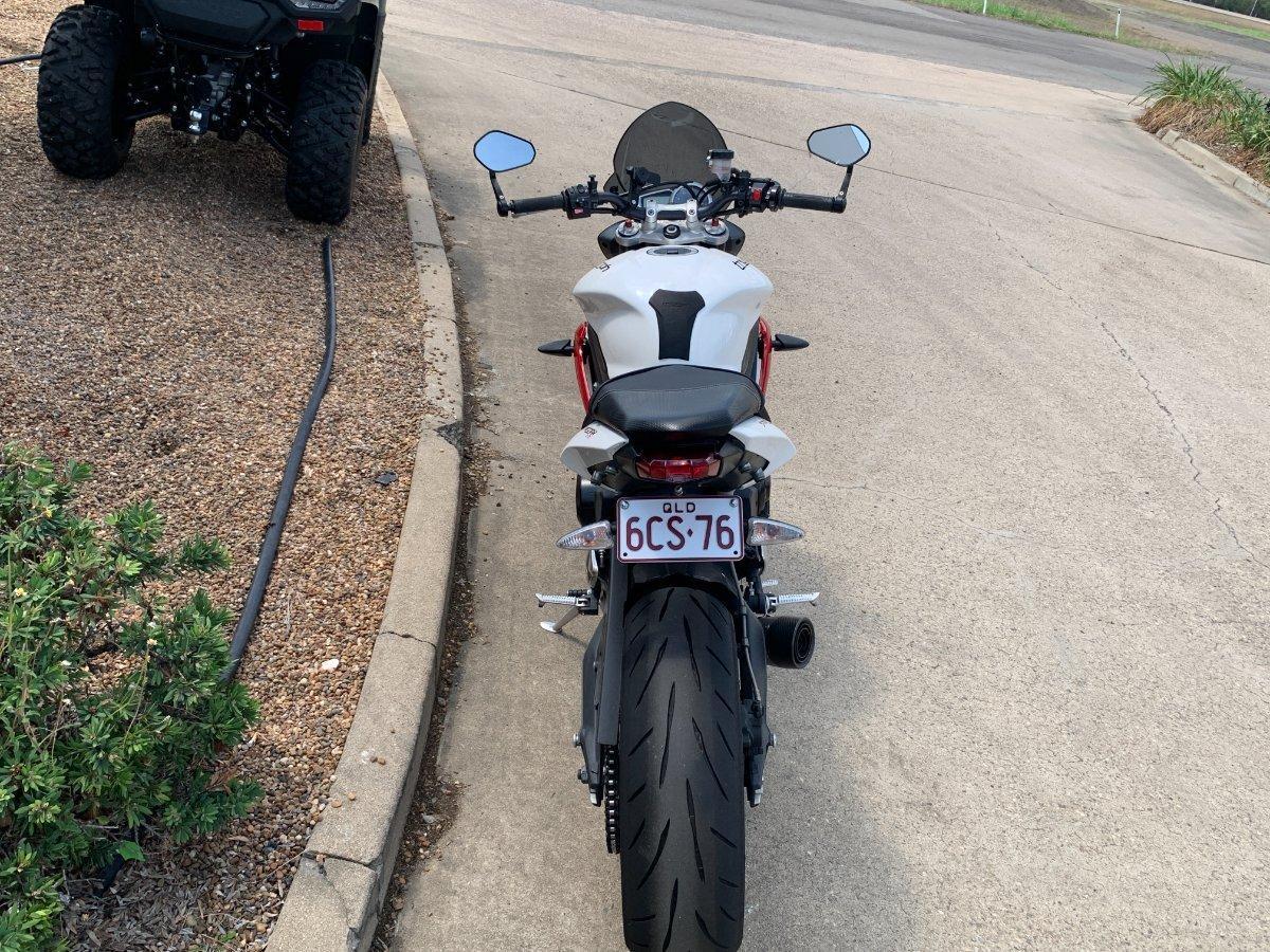 2013 TRIUMPH STREET TRIPLE R (NON ABS) ROAD