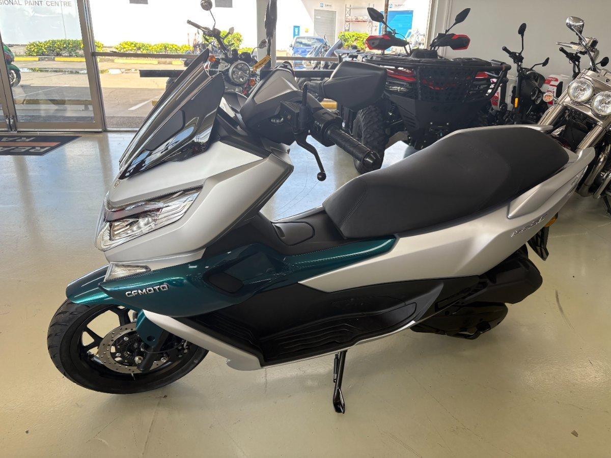 2025 CF MOTO 150 SC SCOOTER