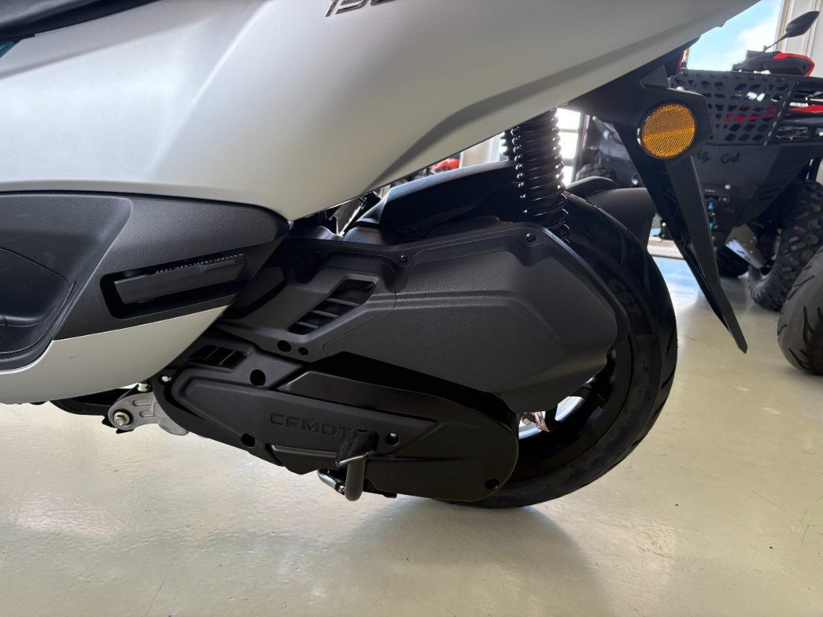 2025 CF MOTO 150 SC SCOOTER