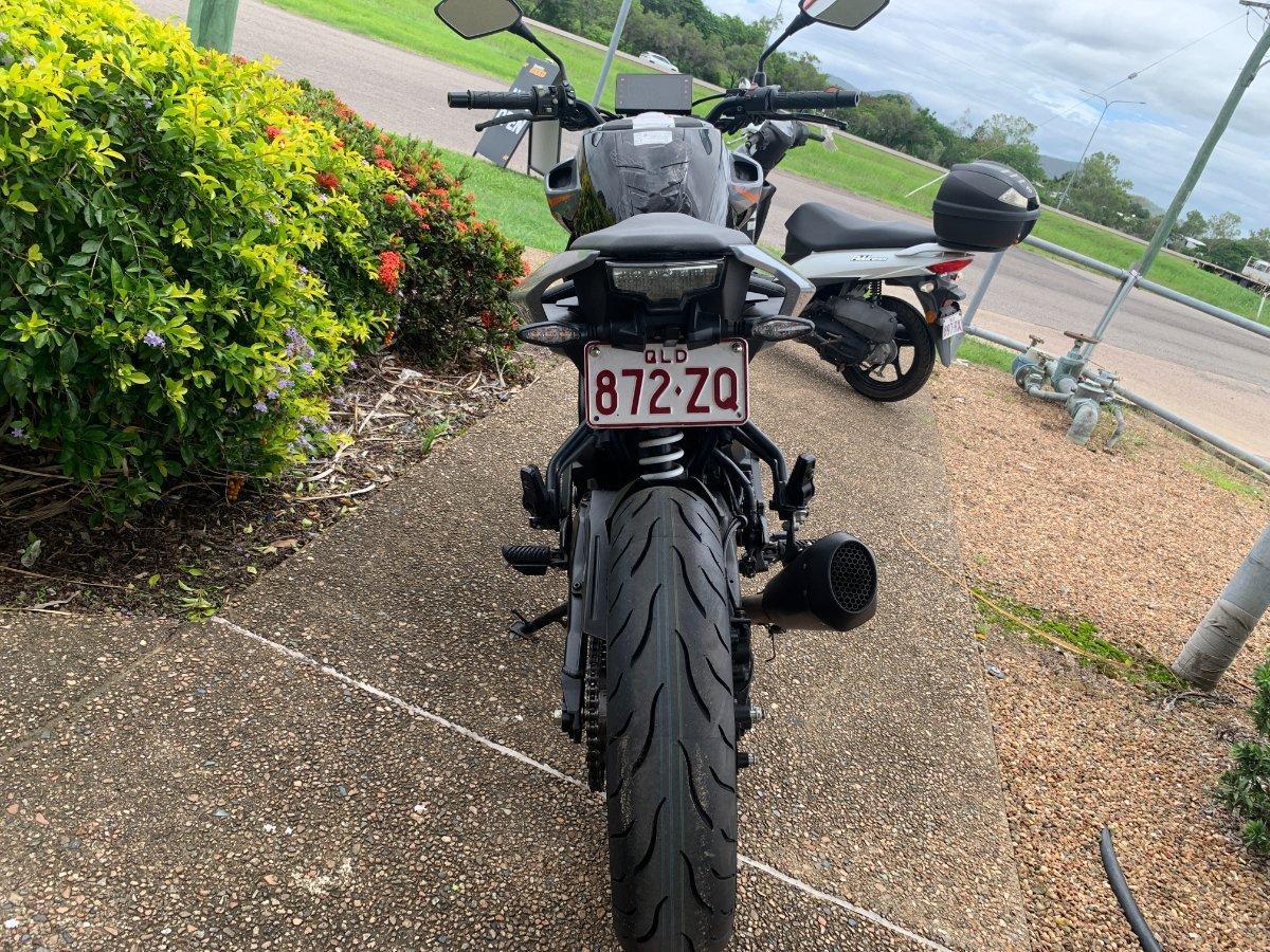 2023 CF MOTO 300 NK ABS ROAD