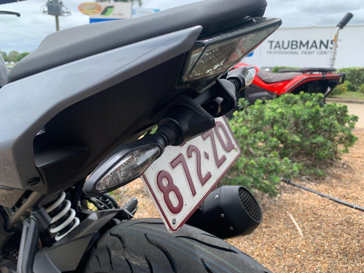 2023 CF MOTO 300 NK ABS ROAD