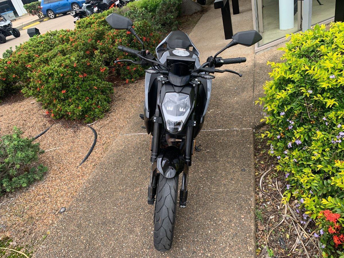2023 CF MOTO 300 NK ABS ROAD
