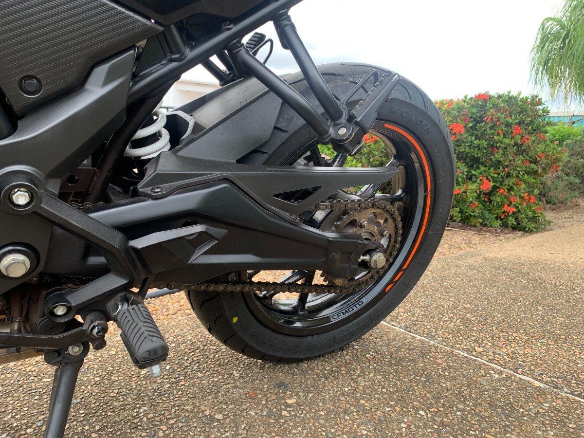 2023 CF MOTO 300 NK ABS ROAD