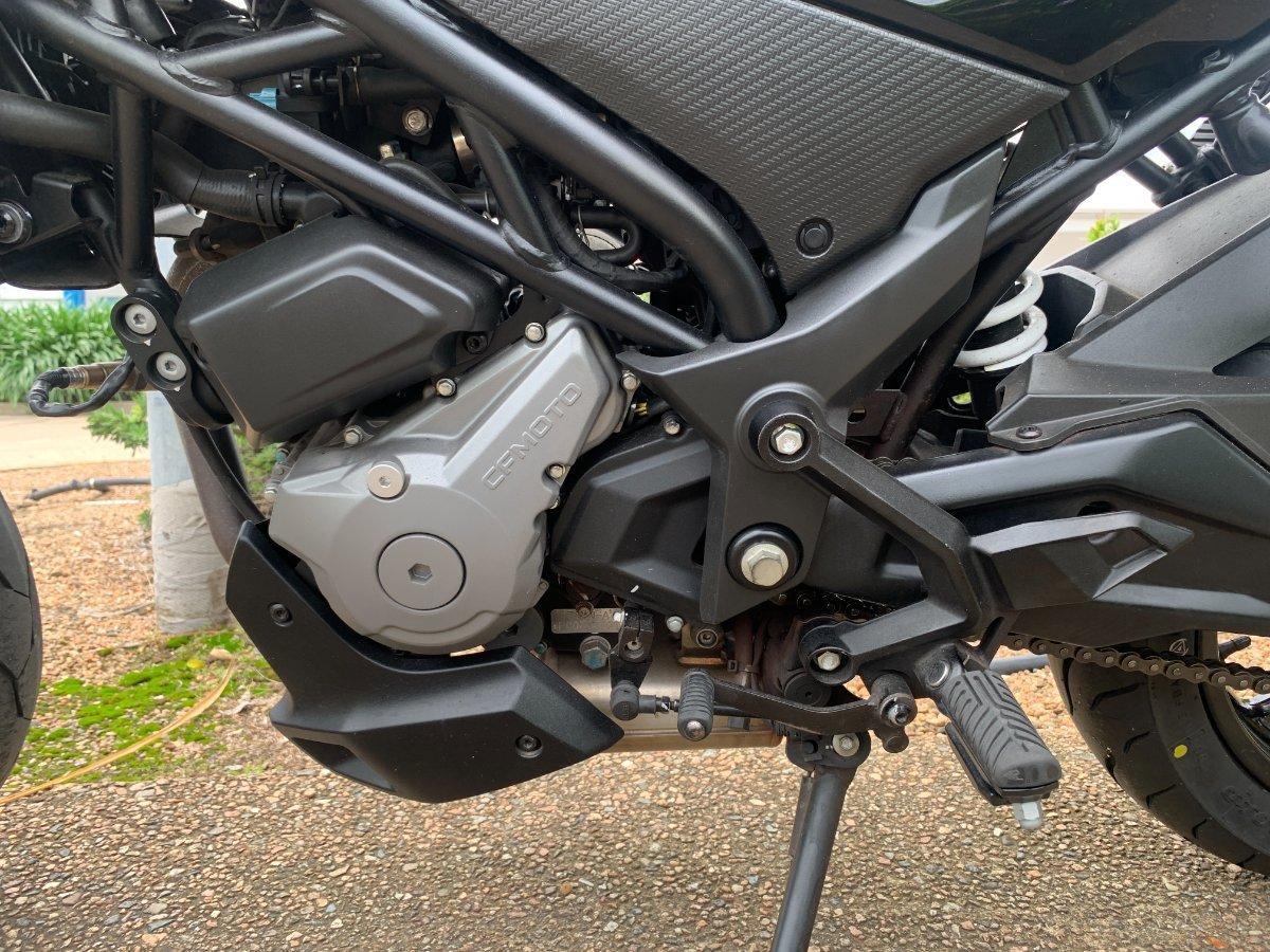 2023 CF MOTO 300 NK ABS ROAD