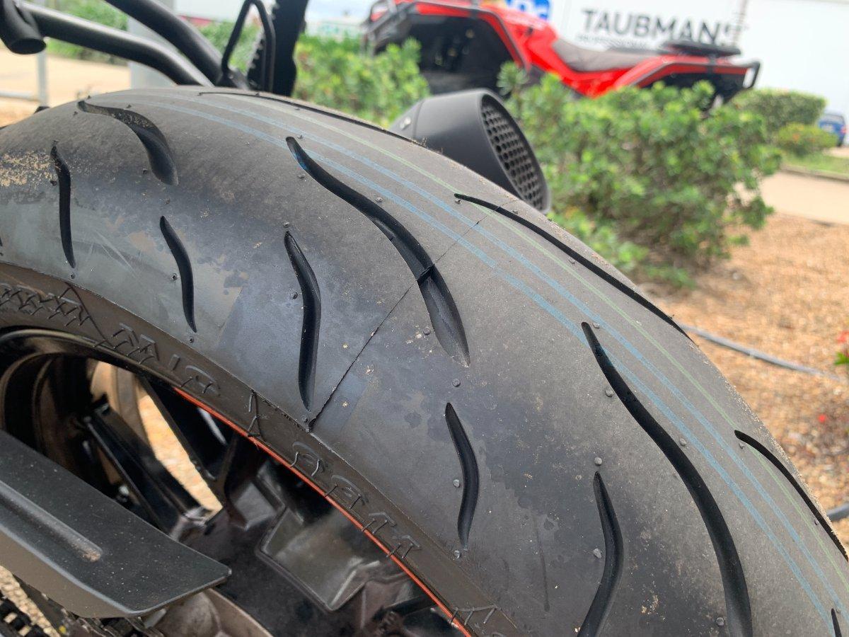 2023 CF MOTO 300 NK ABS ROAD