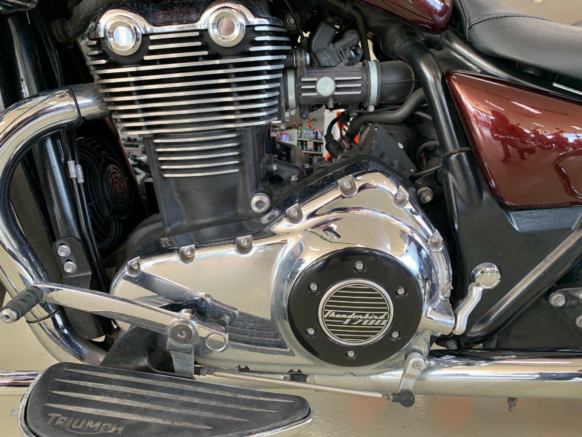 2015 TRIUMPH THUNDERBIRD COMMANDER CRUISER