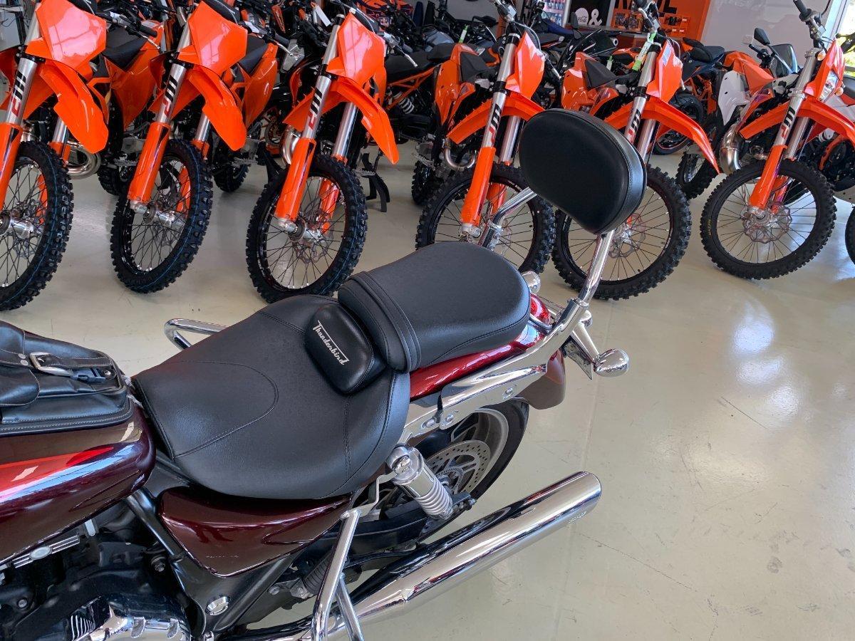 2015 TRIUMPH THUNDERBIRD COMMANDER CRUISER