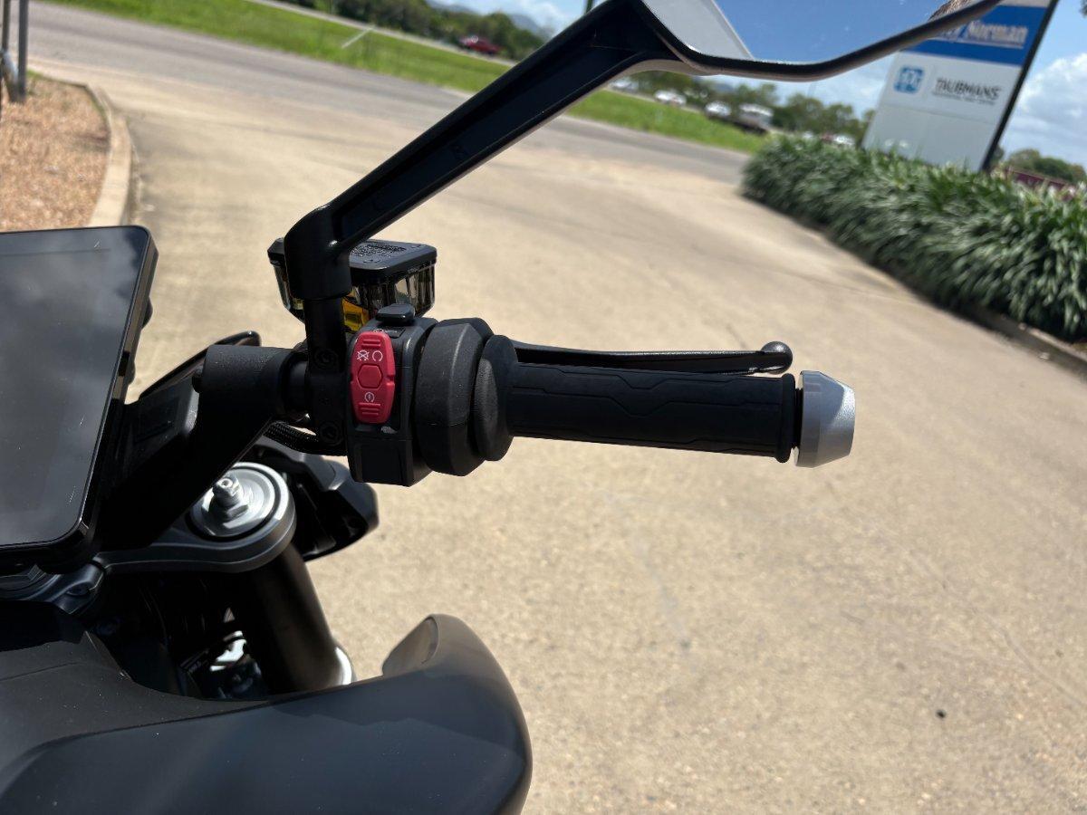 2025 CF MOTO 800 NK ADVANCE DUAL SPORTS