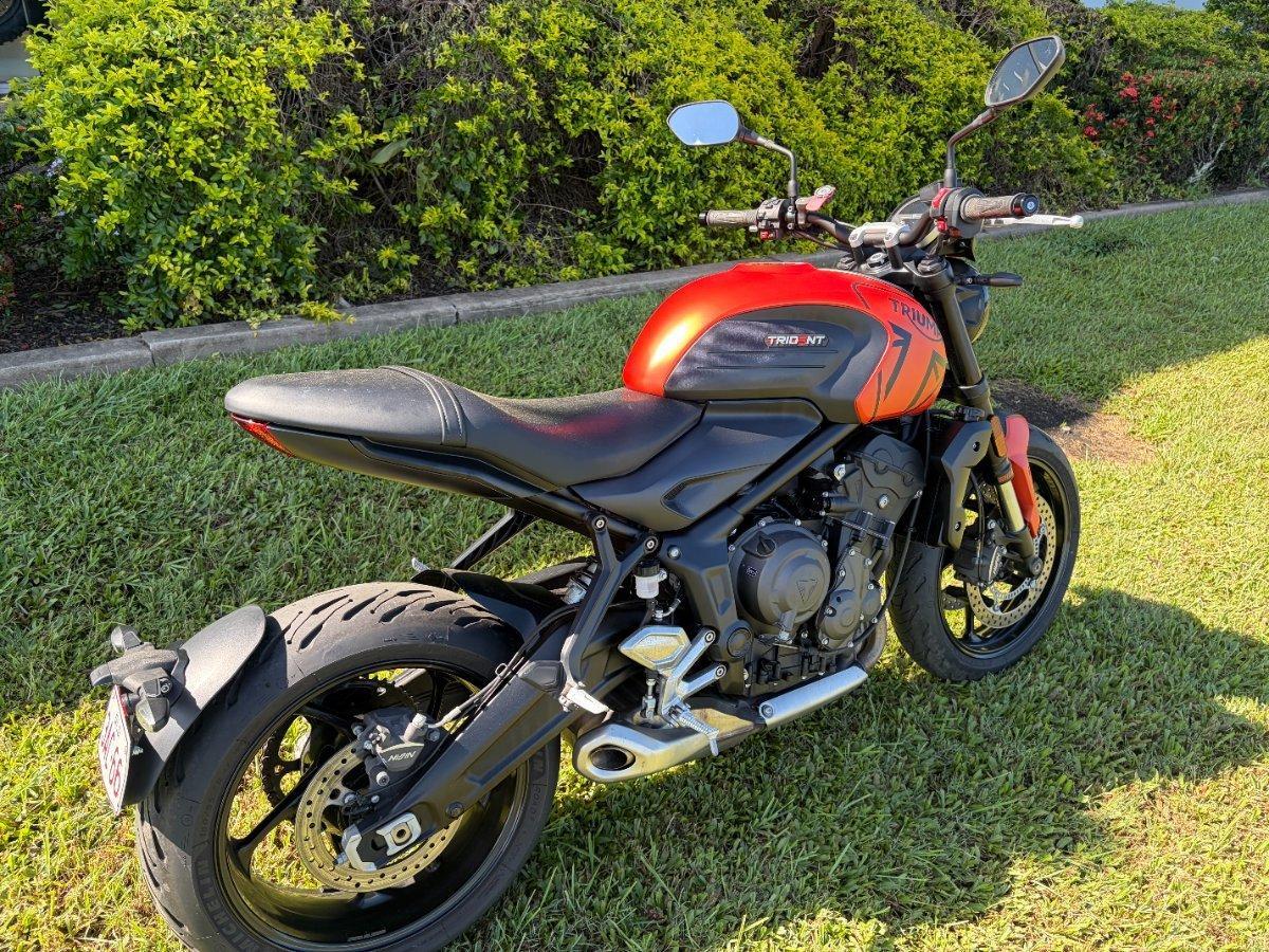 2023 TRIUMPH TRIDENT 660 ROAD