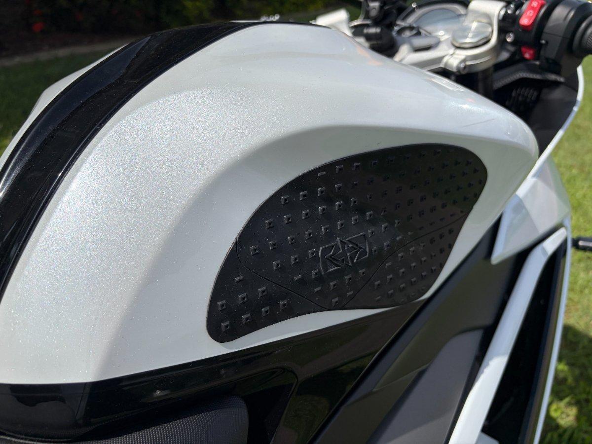 2024 TRIUMPH DAYTONA 660 ROAD