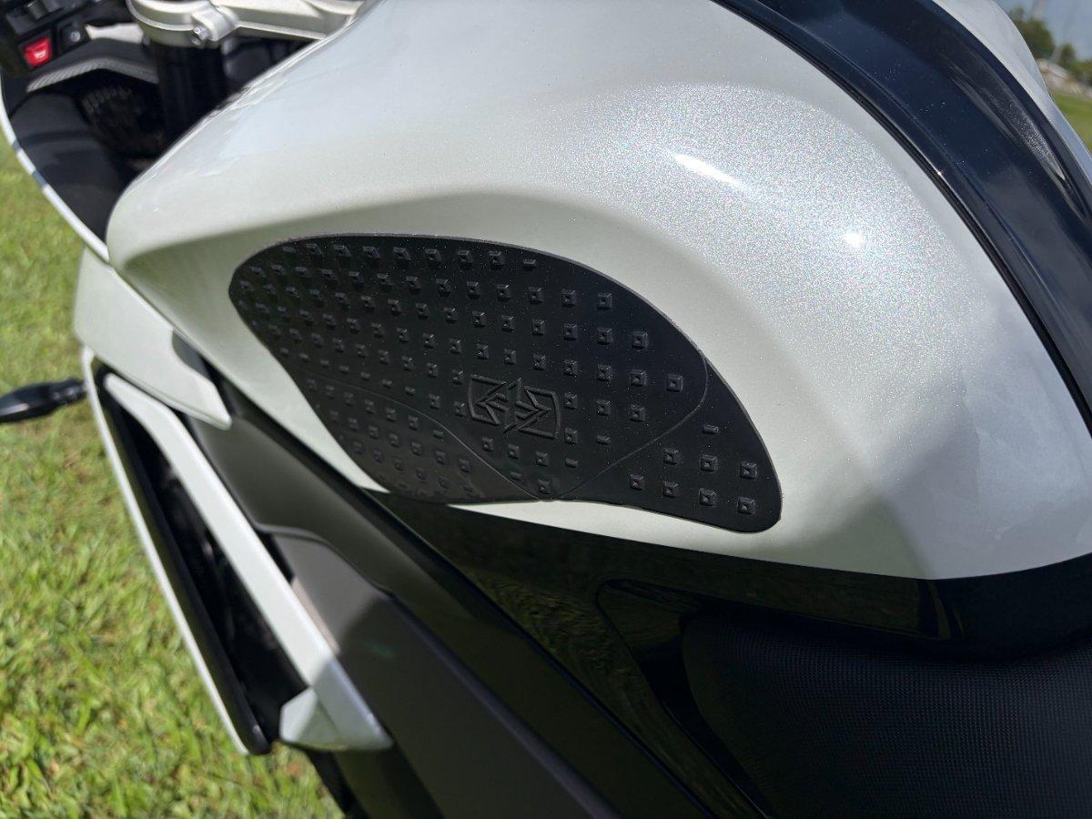 2024 TRIUMPH DAYTONA 660 ROAD