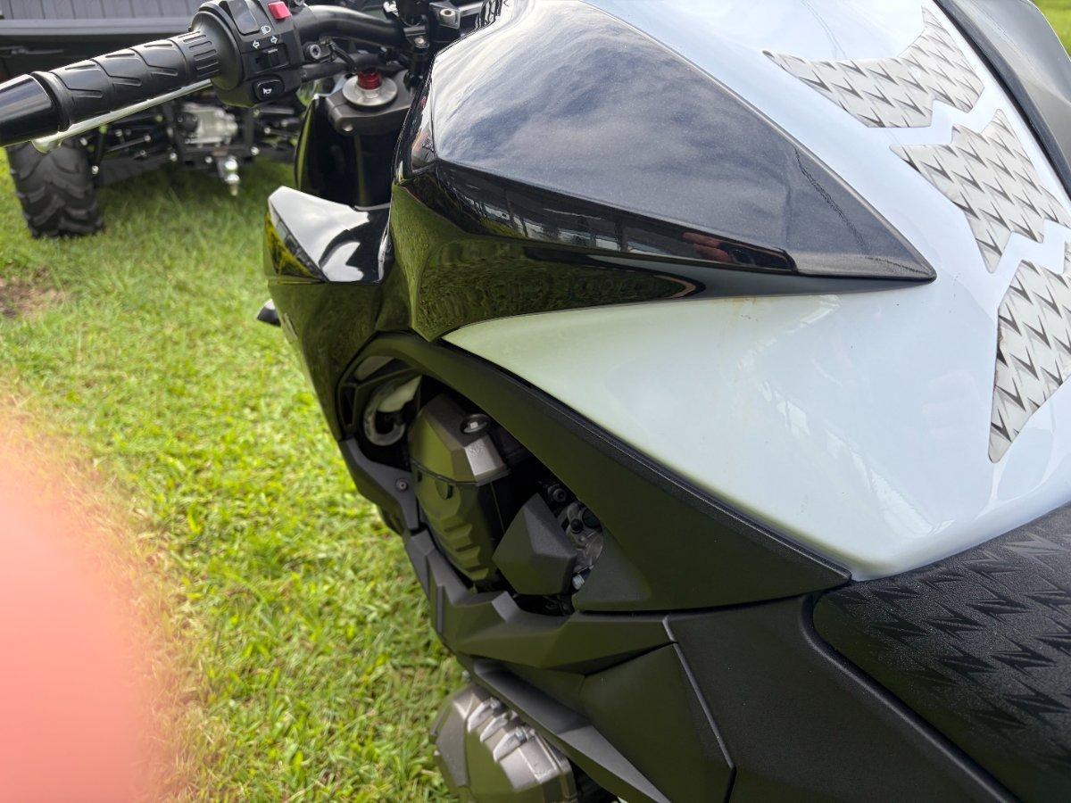 2013 KAWASAKI Z800 ABS (ZR800) SPORTS
