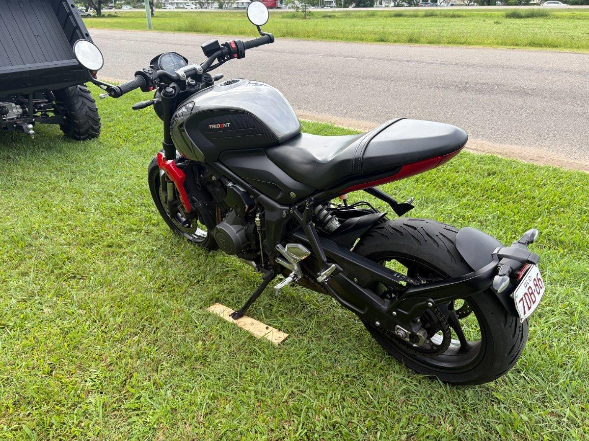 2023 TRIUMPH TRIDENT 660 ROAD