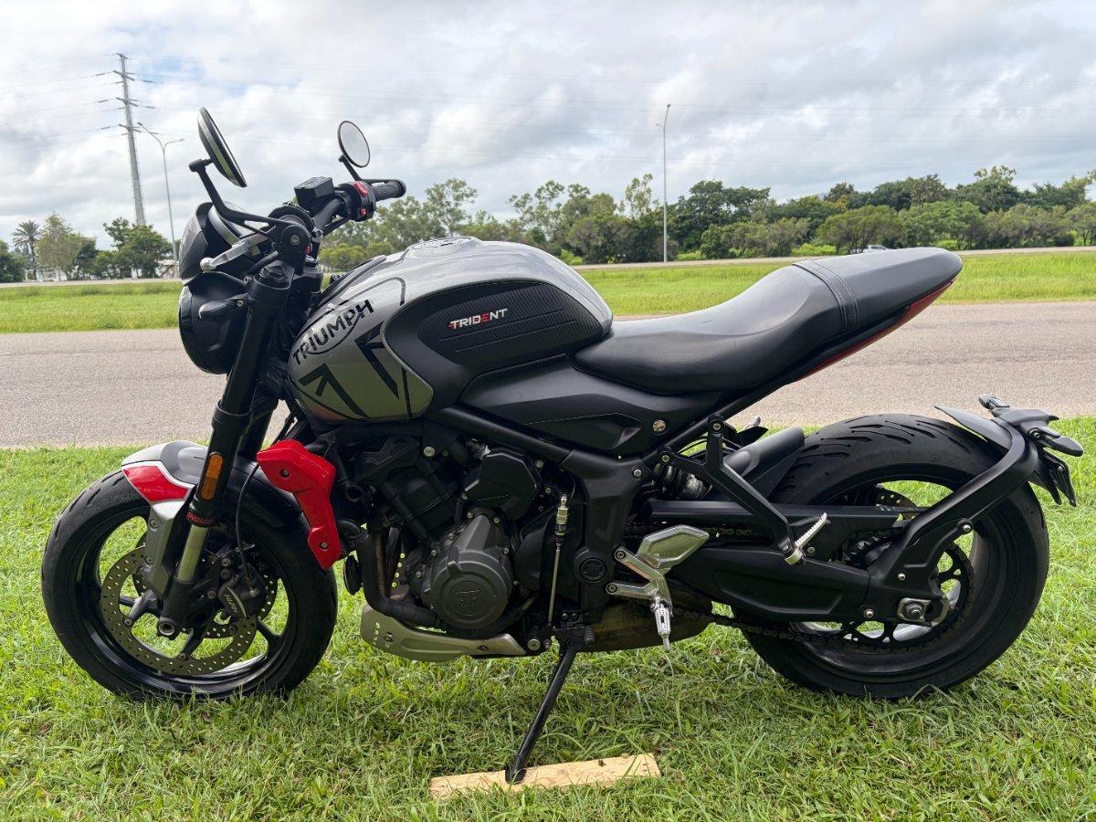 2023 TRIUMPH TRIDENT 660 ROAD