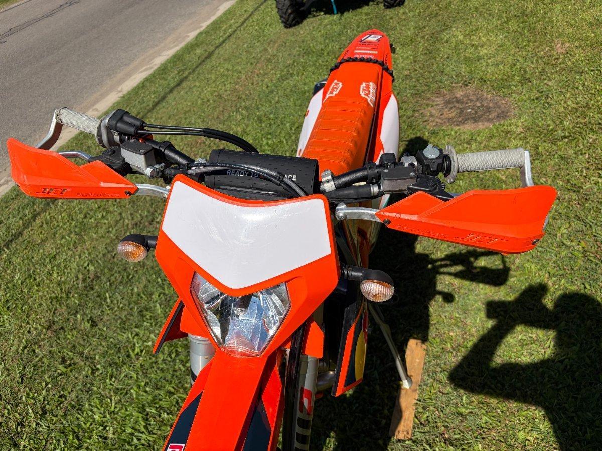 2025 KTM 300 EXC CHAMPIONS EDITION ENDURO