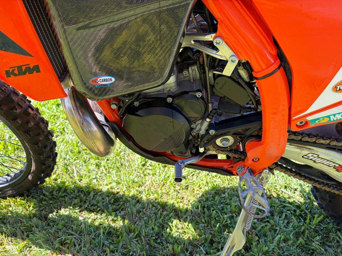 2025 KTM 300 EXC CHAMPIONS EDITION ENDURO