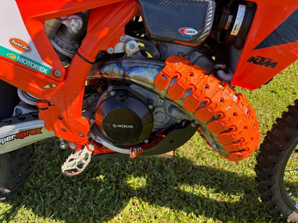 2025 KTM 300 EXC CHAMPIONS EDITION ENDURO