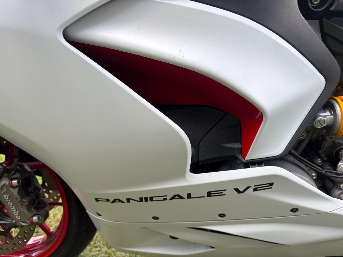 2023 DUCATI PANIGALE V2 SPORTS