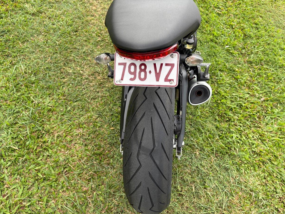 2021 DUCATI MONSTER 659 (WHITE) ROAD