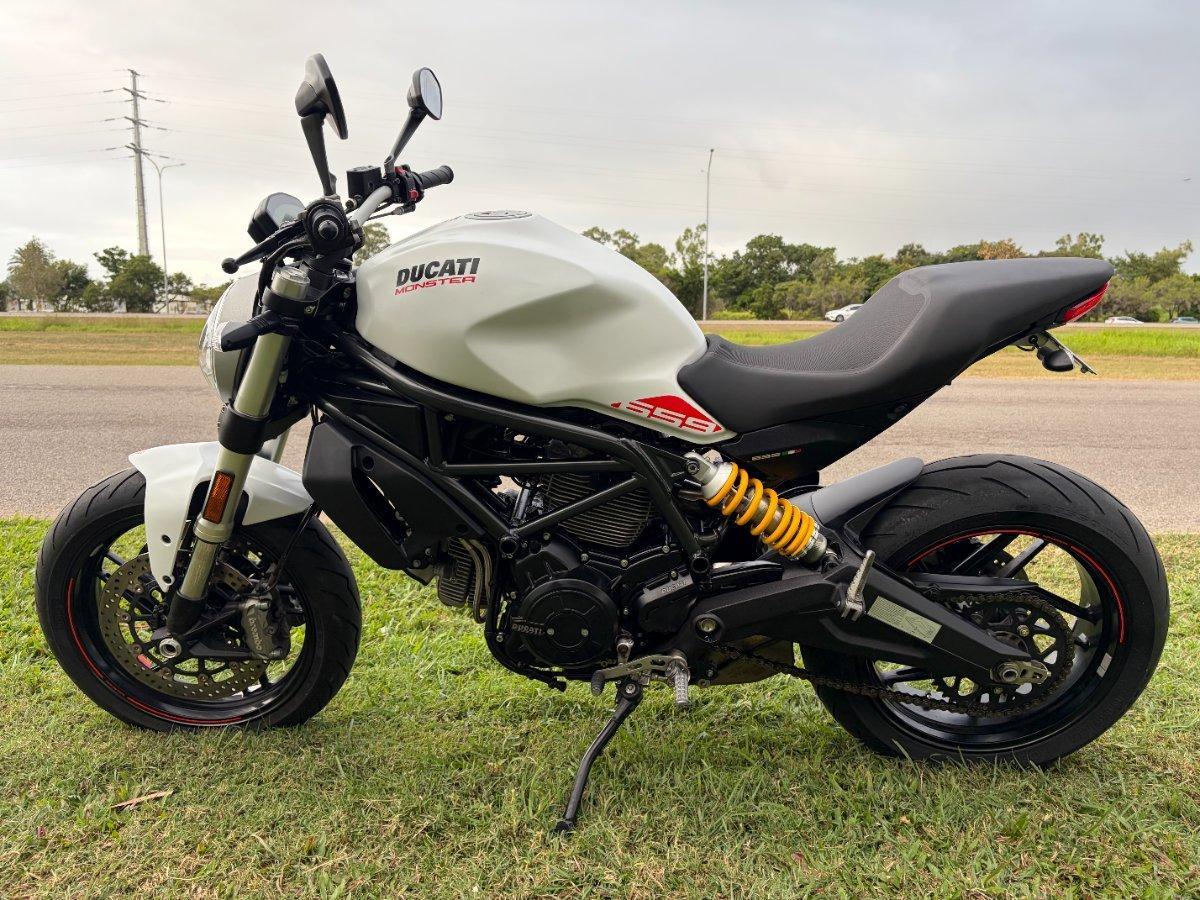 2021 DUCATI MONSTER 659 (WHITE) ROAD