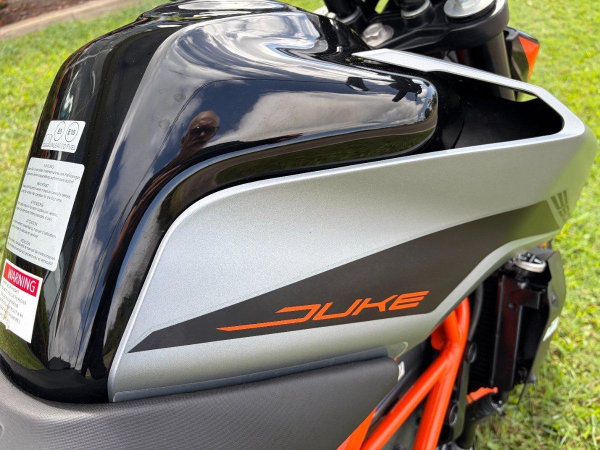 2021 KTM 390 DUKE ROAD