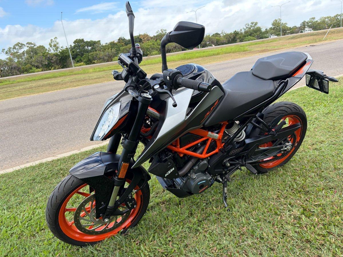 2021 KTM 390 DUKE ROAD