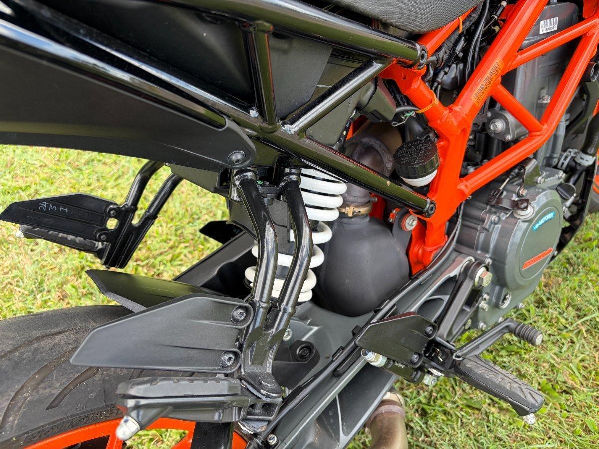 2021 KTM 390 DUKE ROAD