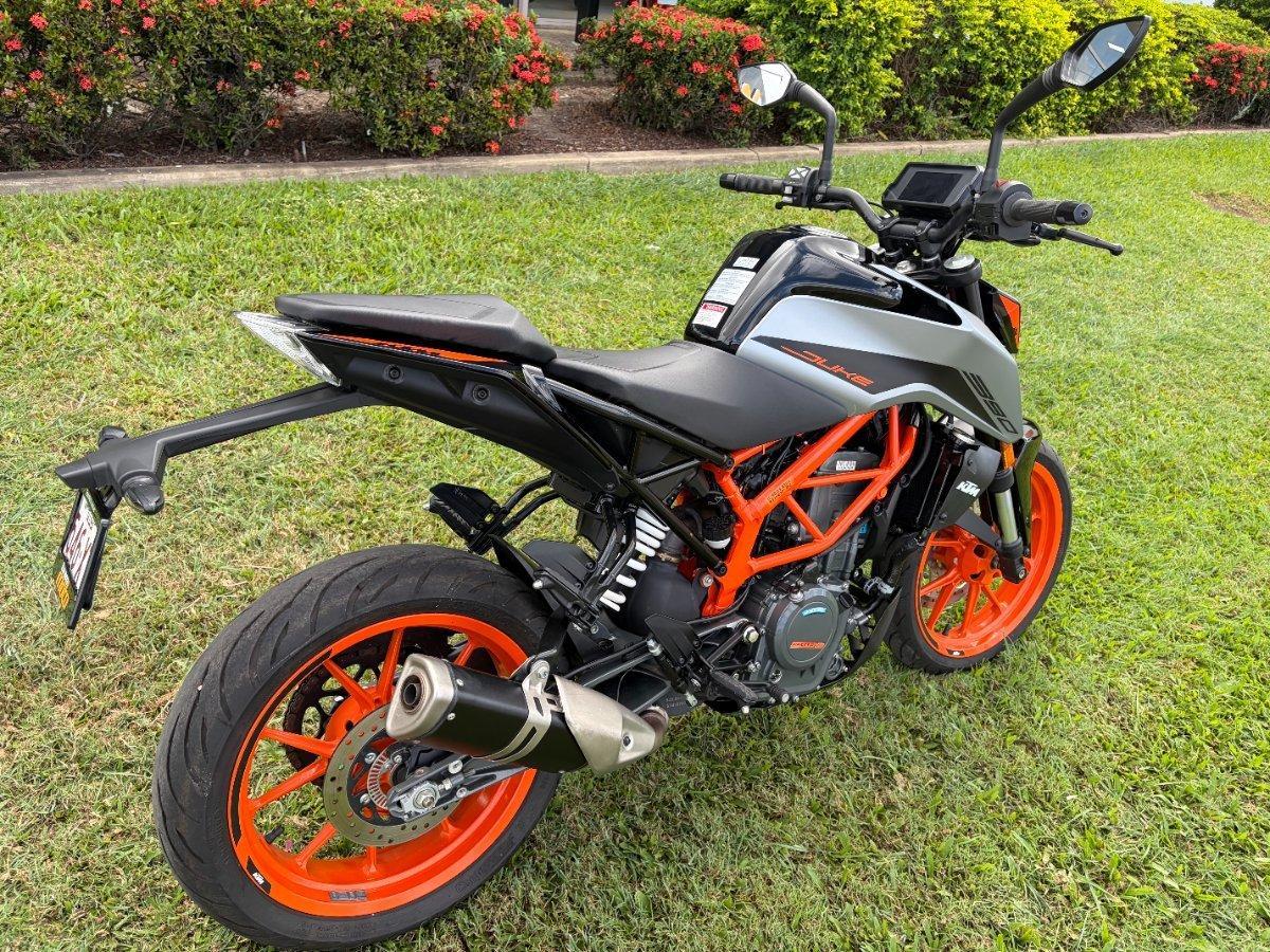 2021 KTM 390 DUKE ROAD