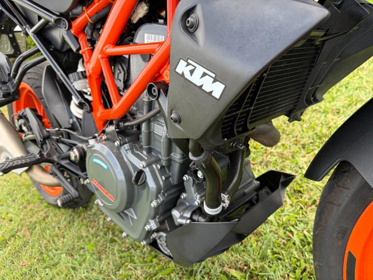 2021 KTM 390 DUKE ROAD