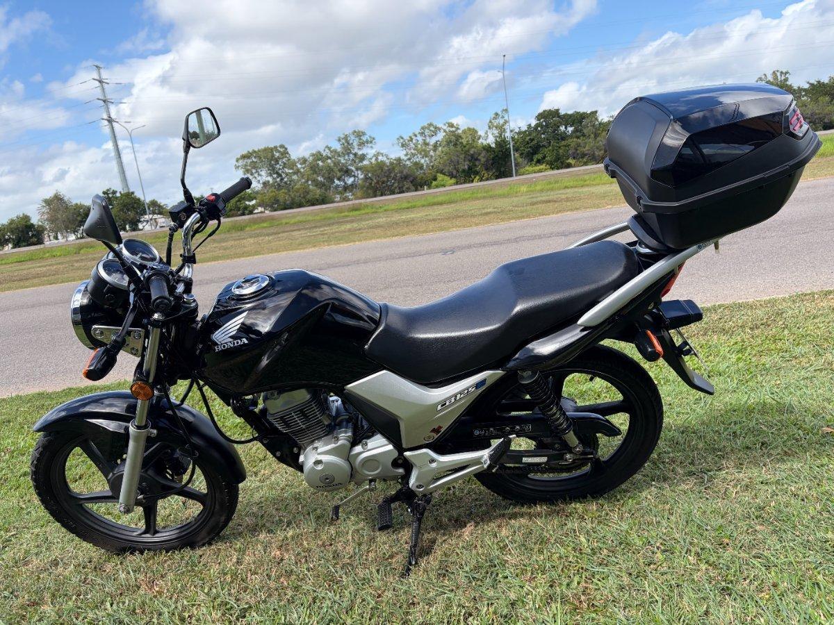 2018 HONDA CB125E ROAD