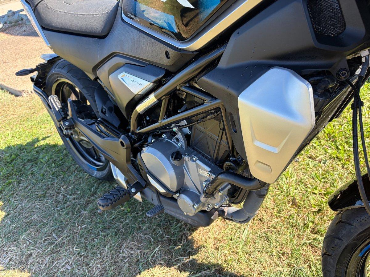 2023 CF MOTO 300 CL-X ROAD