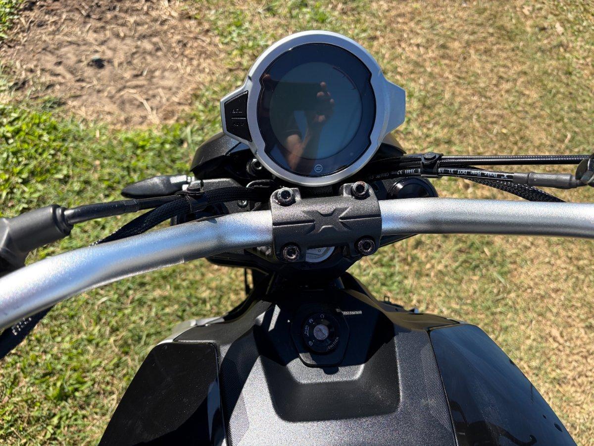 2023 CF MOTO 300 CL-X ROAD