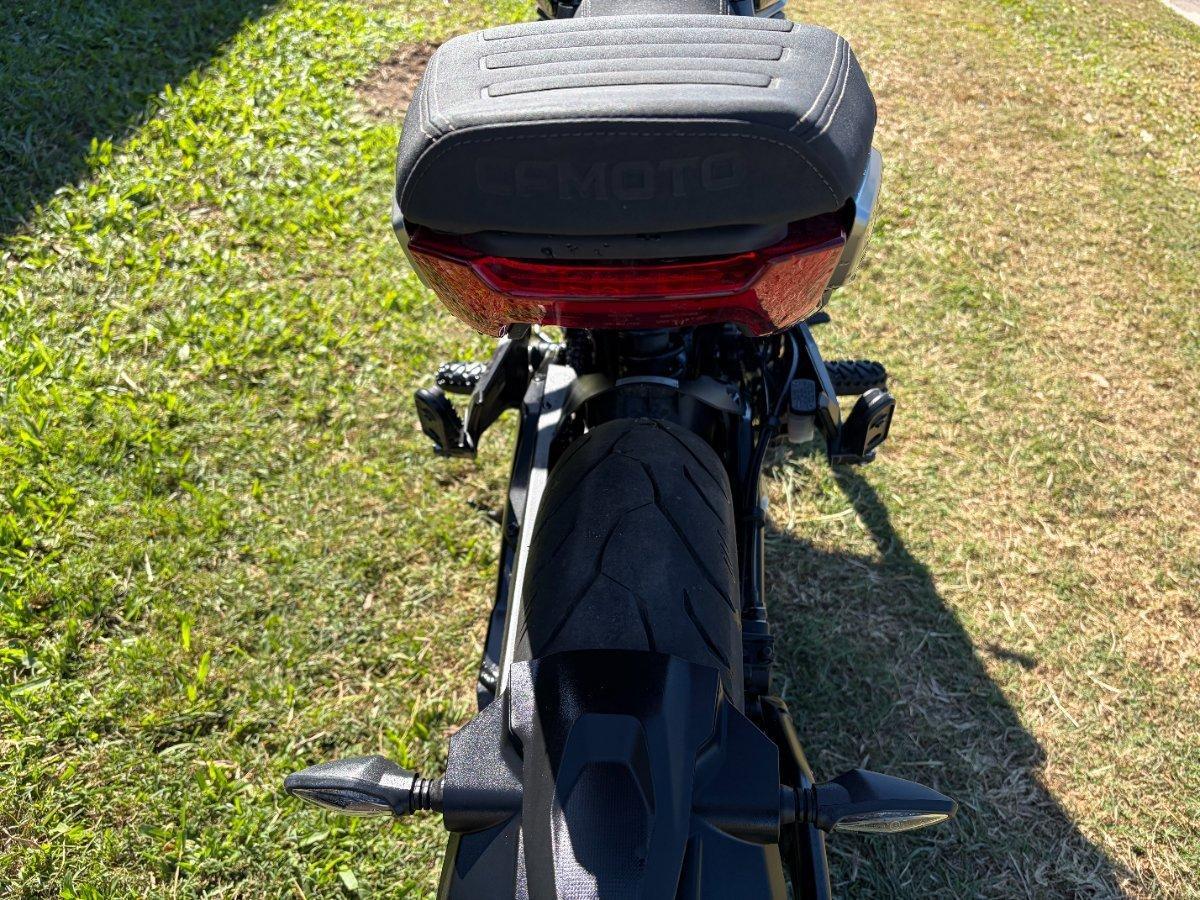 2023 CF MOTO 300 CL-X ROAD