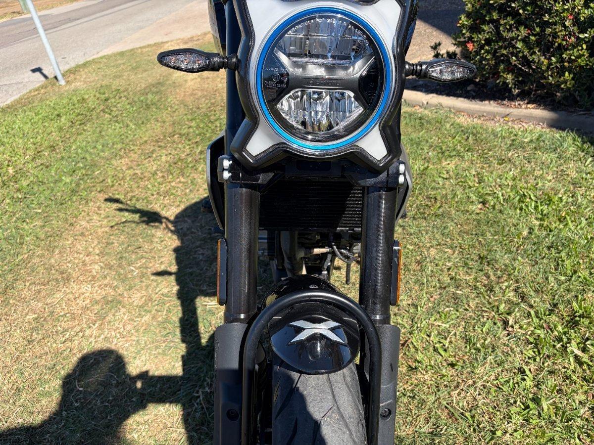 2023 CF MOTO 300 CL-X ROAD