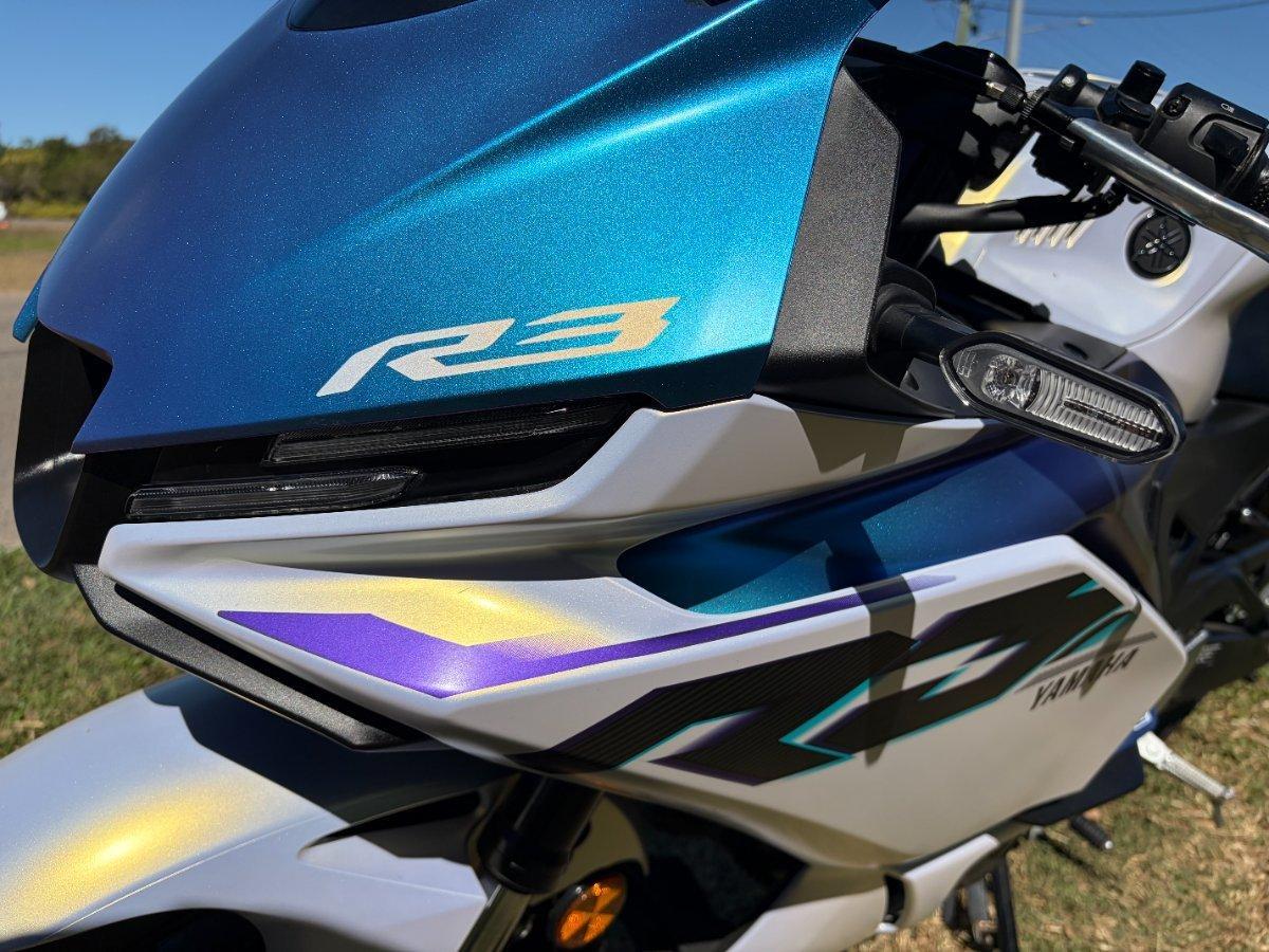 2025 YAMAHA YZF-R3 SPORTS
