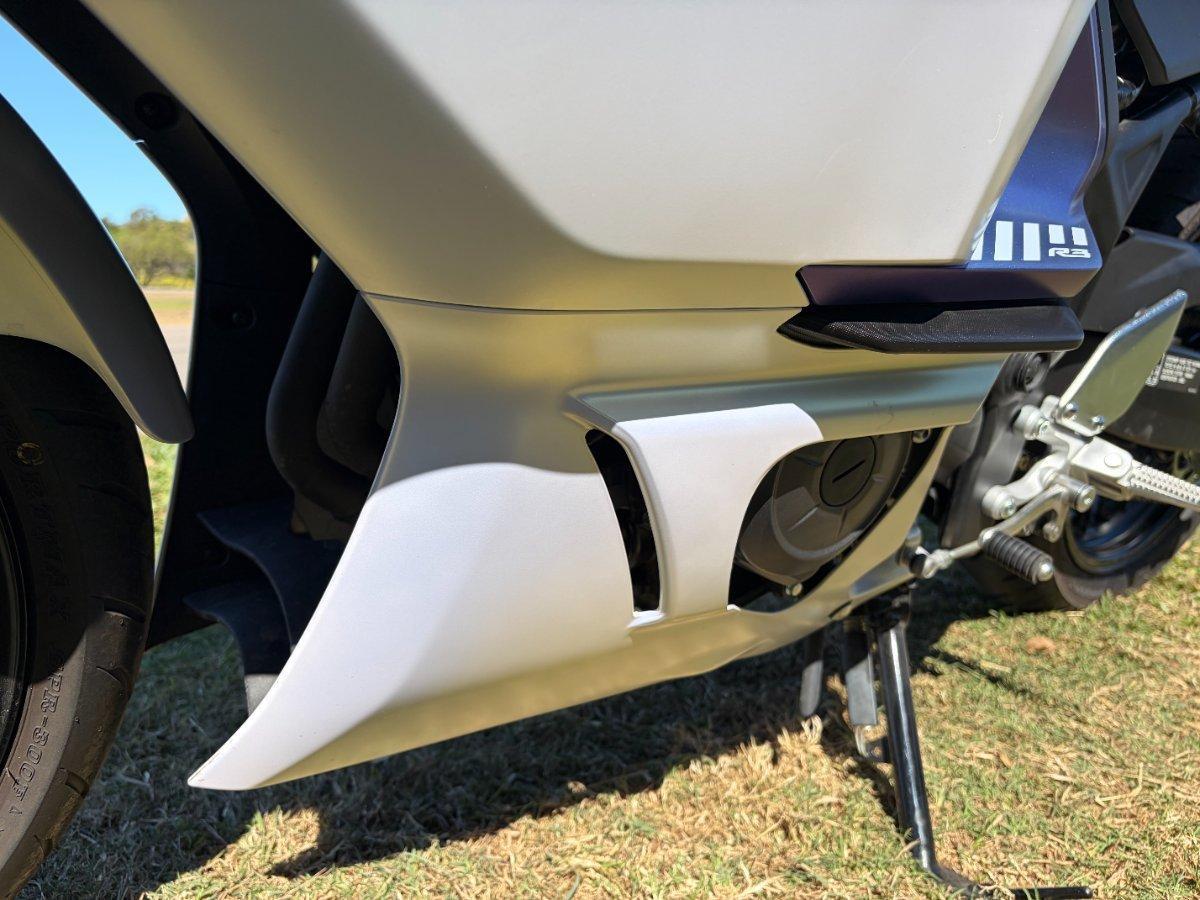 2025 YAMAHA YZF-R3 SPORTS