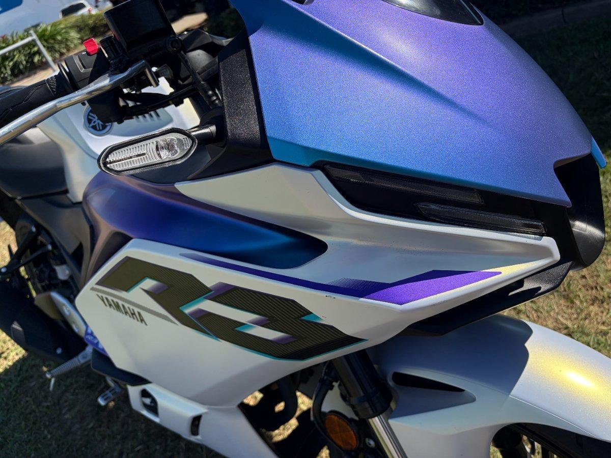 2025 YAMAHA YZF-R3 SPORTS