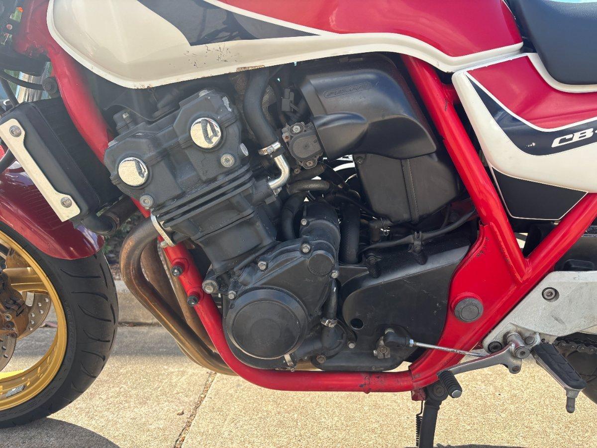2011 HONDA CB400 ROAD
