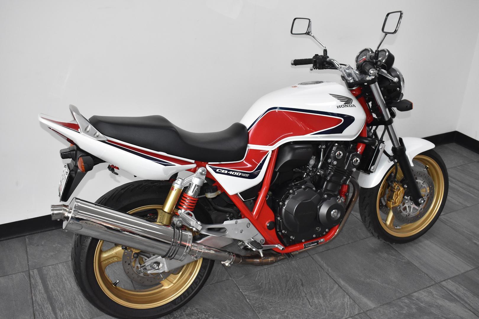 2011 HONDA CB400 ROAD