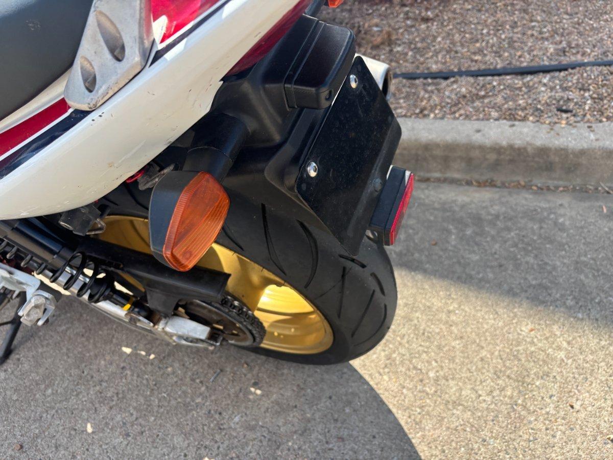 2011 HONDA CB400 ROAD