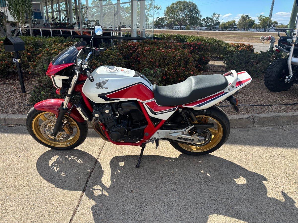 2011 HONDA CB400 ROAD