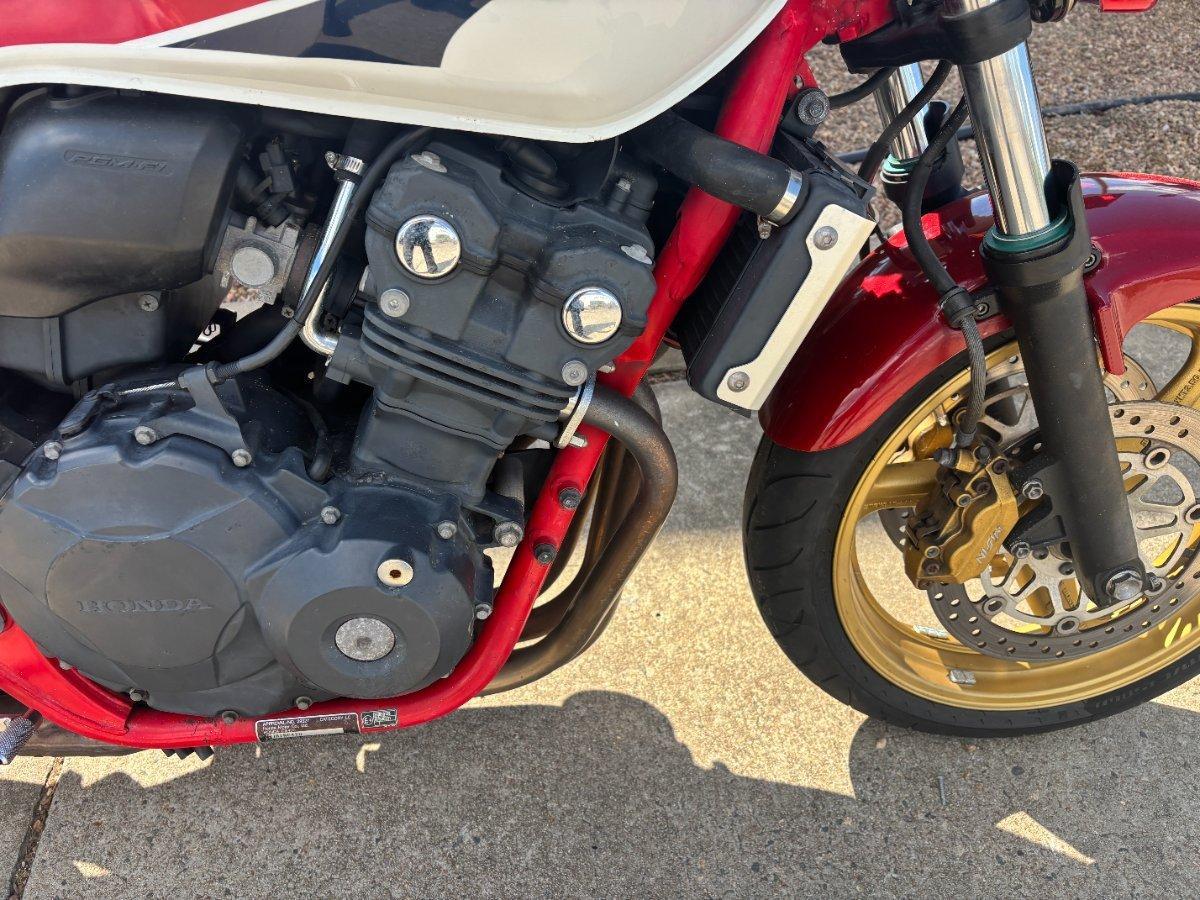 2011 HONDA CB400 ROAD