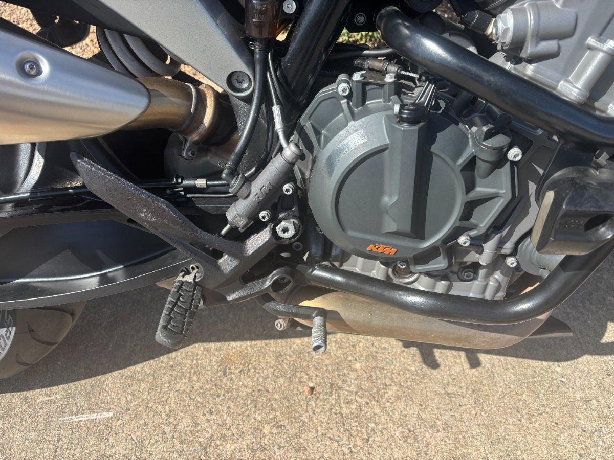 2020 KTM 790 DUKE ROAD