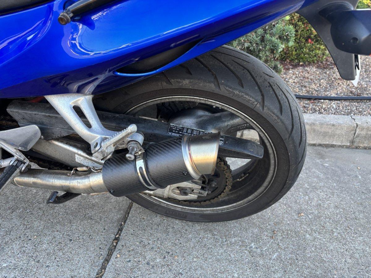 2005 HONDA CBR1100XX (SUPER BLACKBIRD) SPORTS