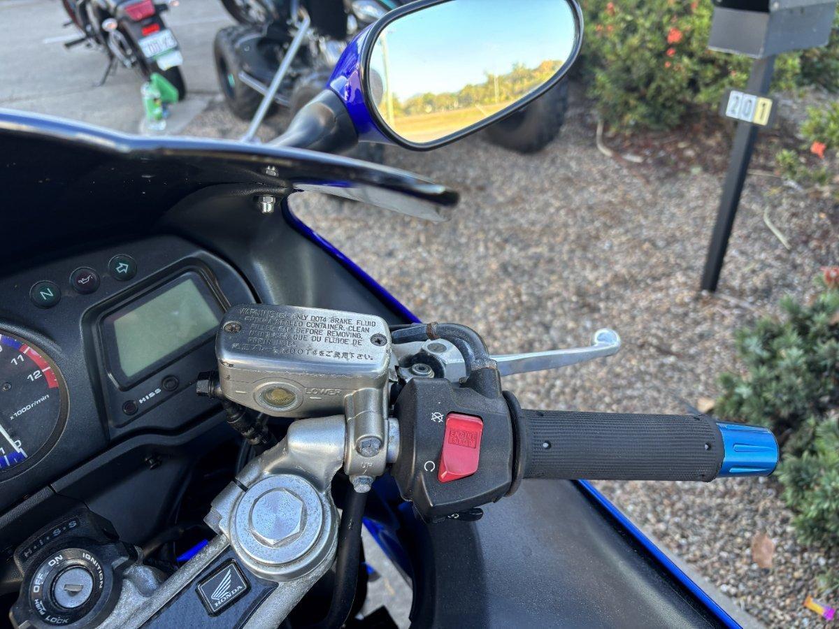 2005 HONDA CBR1100XX (SUPER BLACKBIRD) SPORTS