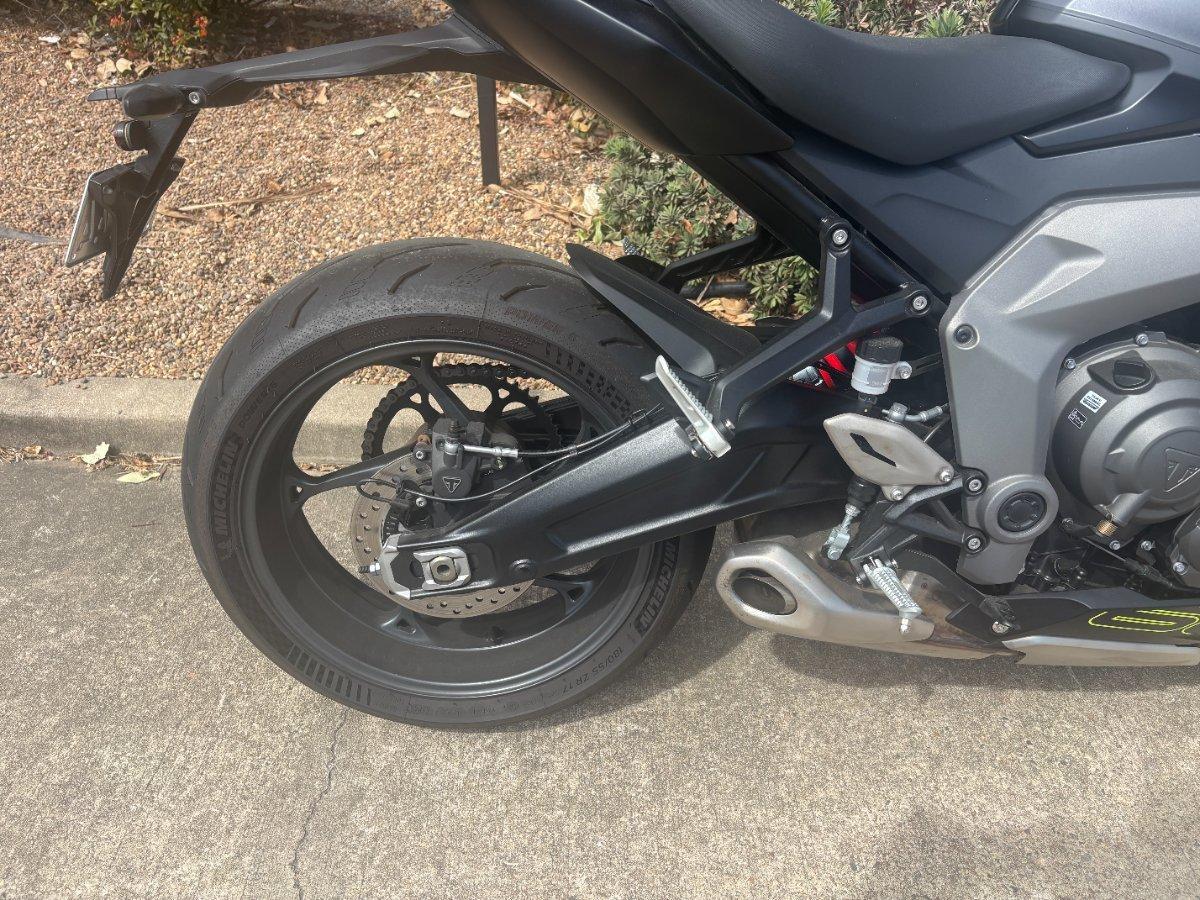 2025 TRIUMPH DAYTONA 660 (LAMS) ROAD