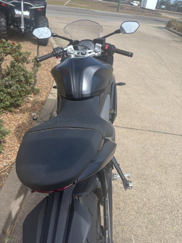 2025 TRIUMPH DAYTONA 660 (LAMS) ROAD