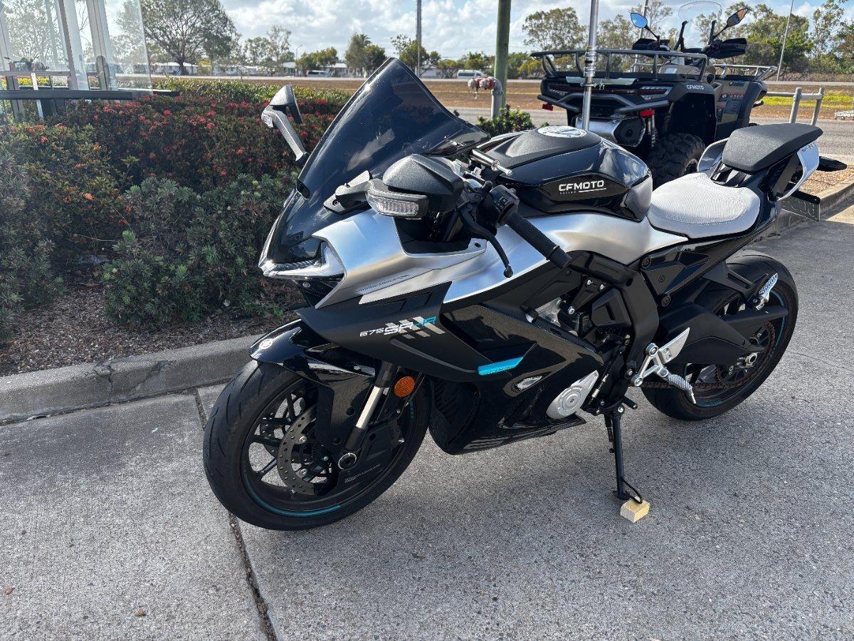 2025 CFMOTO 675 SR-R SPORTS